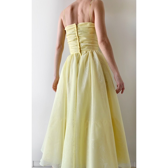 ‼️SOLD‼️ Vintage pastel yellow formal A-line princess dress ball gown chiffon - Picture 2 of 11